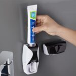 Toothpaste Dispenser Automatic Wall Mount Dust-proof Toothbrush